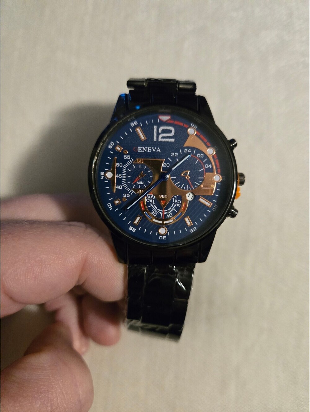 New Men's Watch Silver and Blue Stylish Analog Design